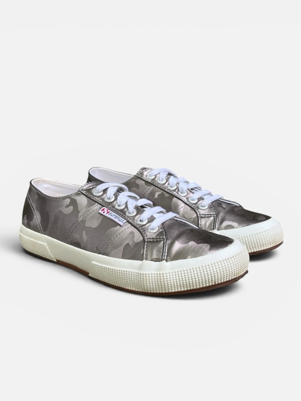 Superga 2750 Army Chrome Sneaker in Silver Camo Size EU 39; W’s 8; M’s 6 1/2 - Picture 3 of 13